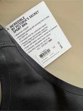 4 Victoria's Secret Black VSX Sport Bra